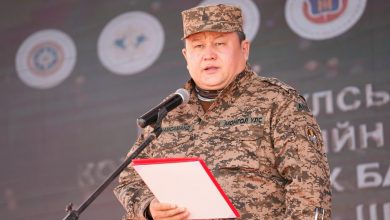 Photo of МОНГОЛ УЛСЫН ЕРӨНХИЙЛӨГЧ, ЗЭВСЭГТ ХҮЧНИЙ ЕРӨНХИЙ КОМАНДЛАГЧИЙН НЭРЭМЖИТ 2024 ОНЫ БУУДЛАГЫН АВАРГА ШАЛГАРУУЛАХ ТЭМЦЭЭН ЭХЭЛЛЭЭ.